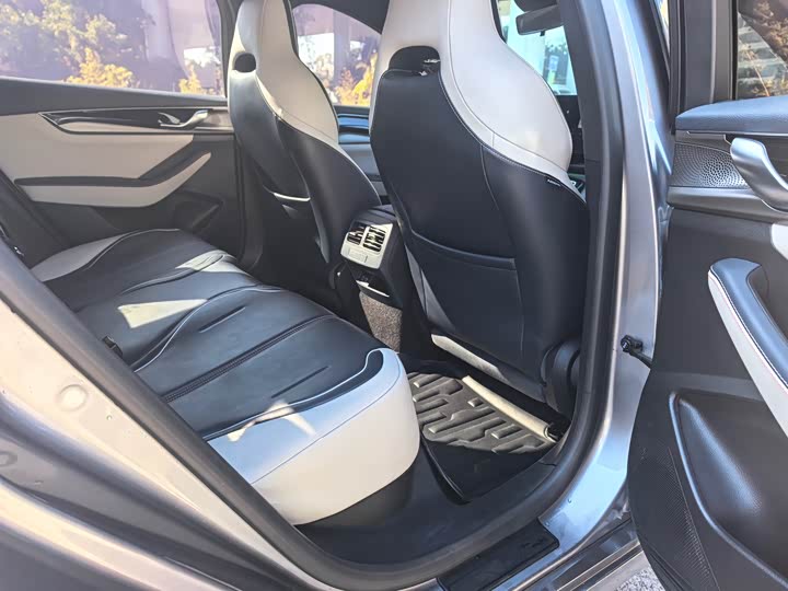 Фото 7 - BYD Qin Plus