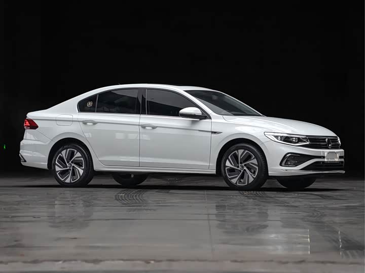 Фото 3 - Volkswagen Bora