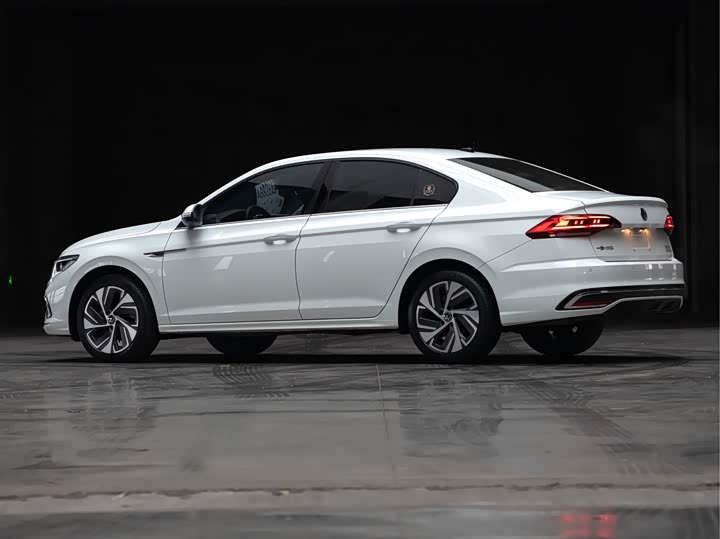 Фото 5 - Volkswagen Bora