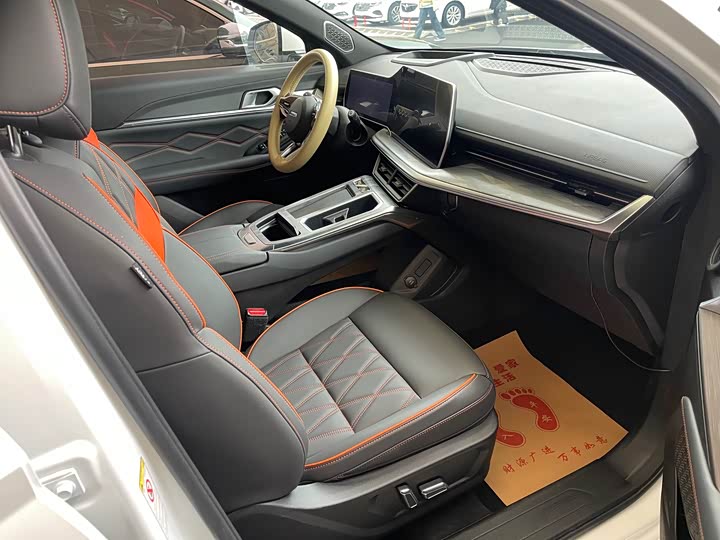 Фото 9 - Haval F7 (Monster)