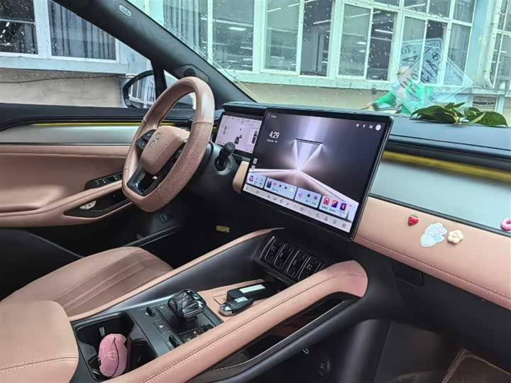 Фото 7 - BYD Song L