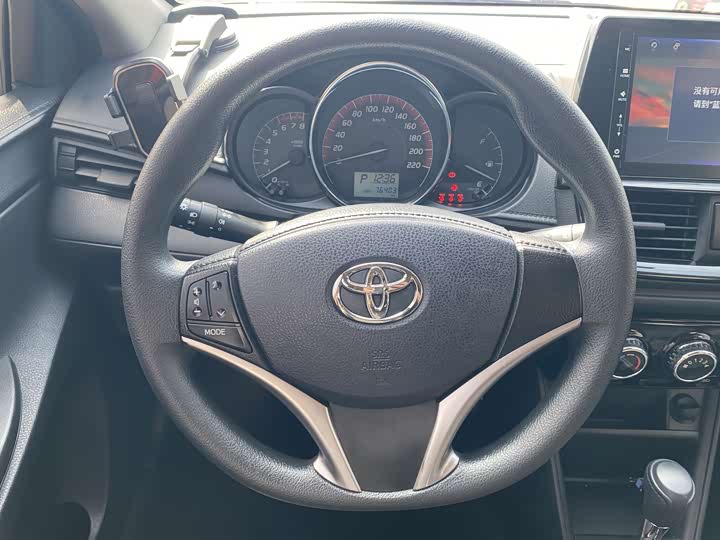 Фото 5 - Toyota Vios FS