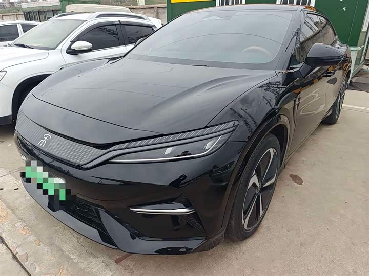 Фото 1 - BYD Song L