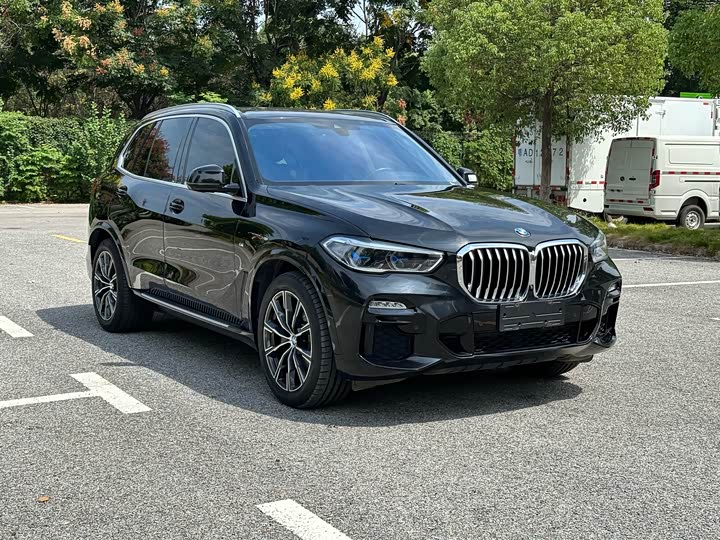 Фото 3 - BMW X5