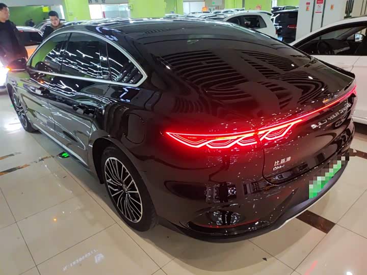 Фото 5 - BYD Han