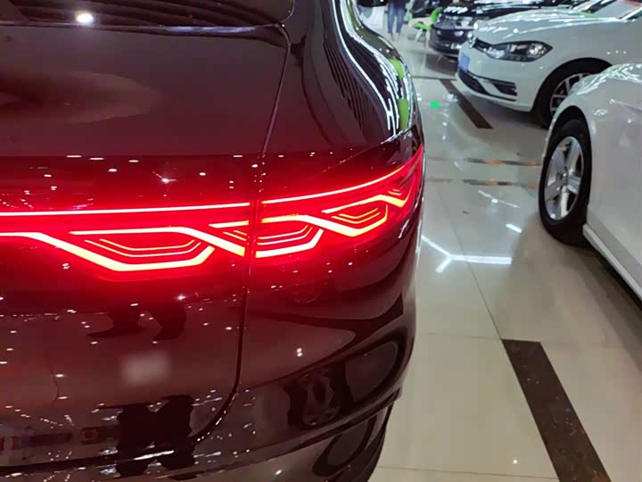 Фото 8 - BYD Han