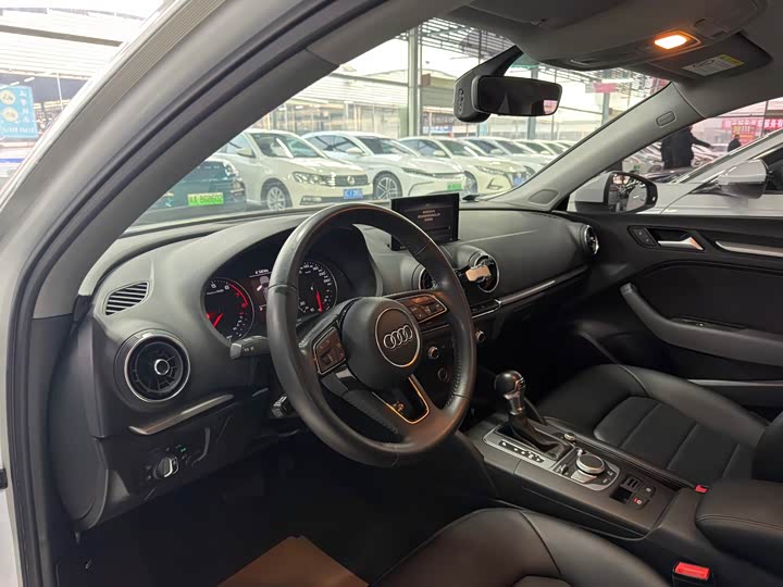 Фото 4 - Audi A3