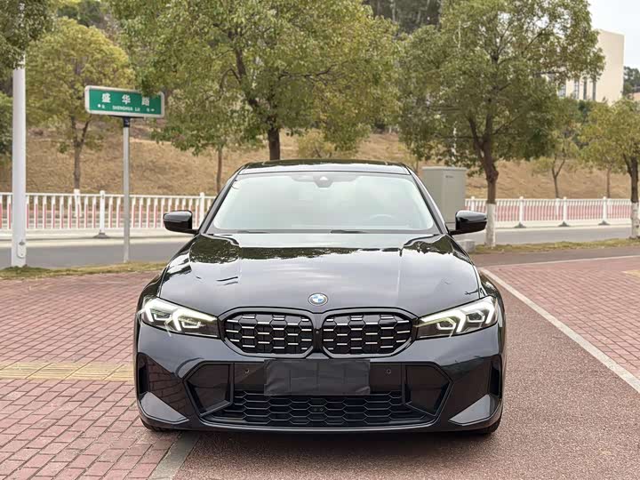 Фото 2 - BMW 3 Series