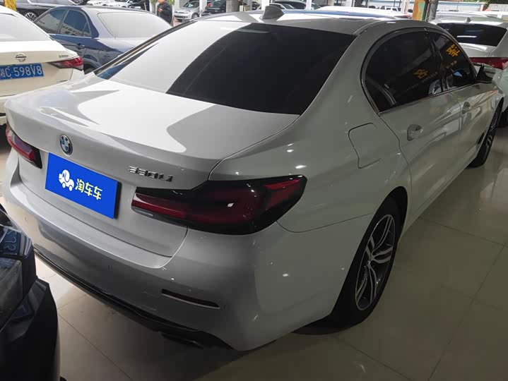 Фото 3 - BMW 5 Series