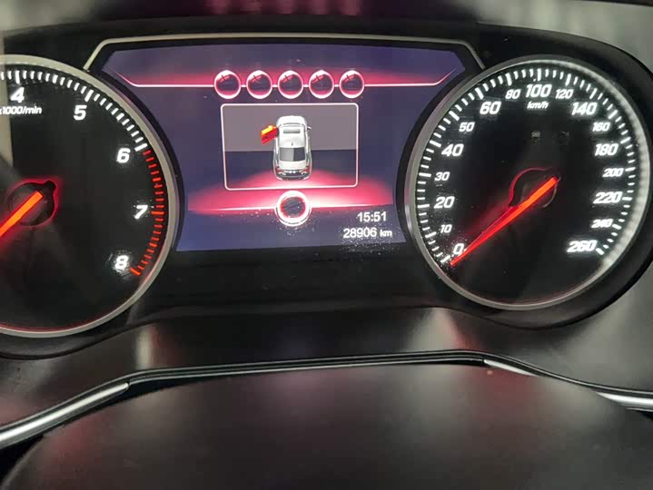 Фото 5 - Hongqi H5