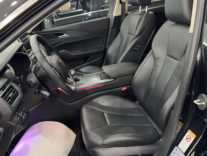 Фото 8 - Hongqi H5