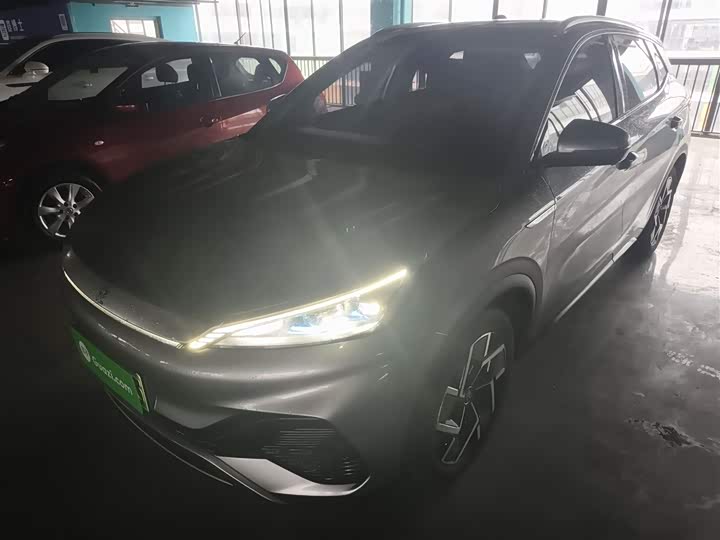 Фото 2 - BYD Yuan Plus