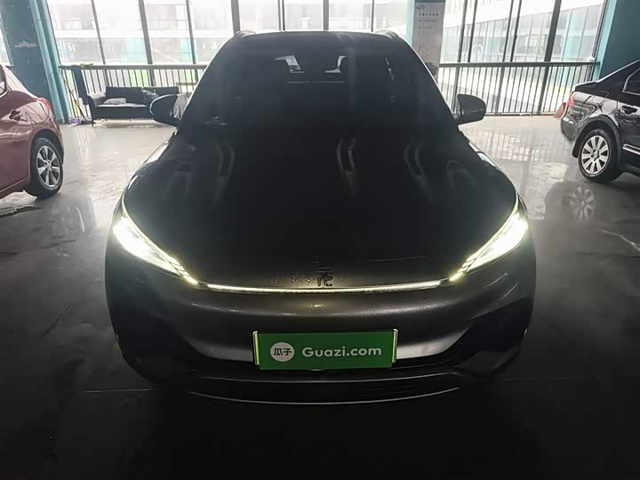 Фото 3 - BYD Yuan Plus