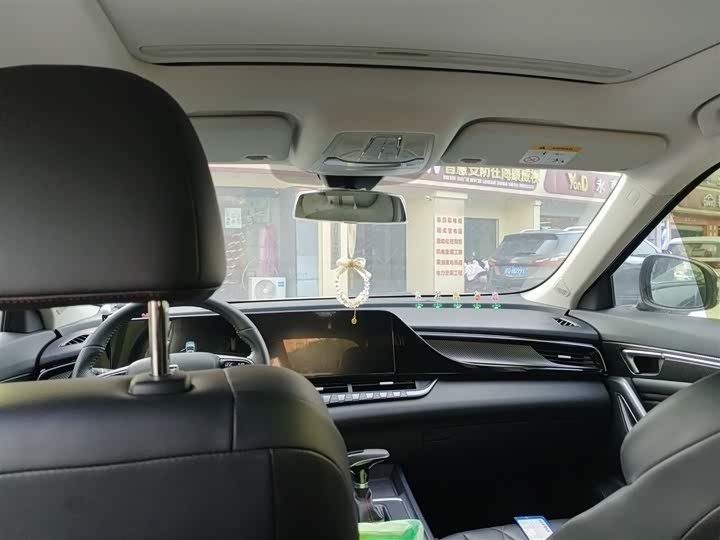 Фото 9 - Bestune T55