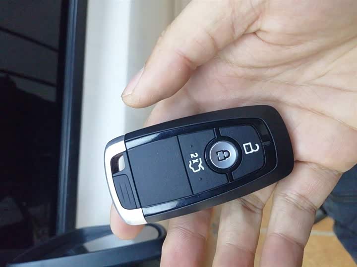 Фото 9 - Ford Focus