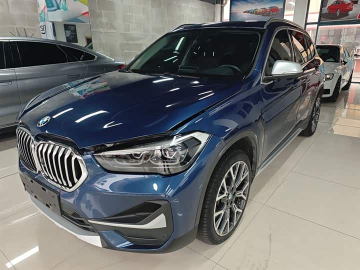 Фото 2 - BMW X1