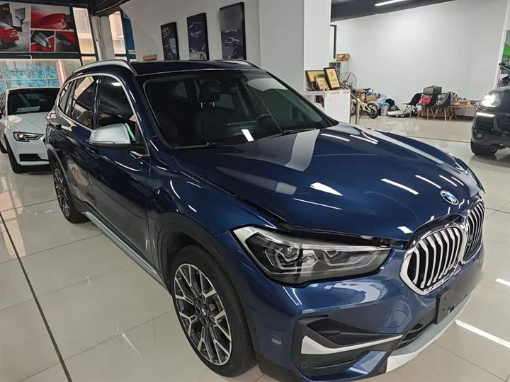 Фото 4 - BMW X1