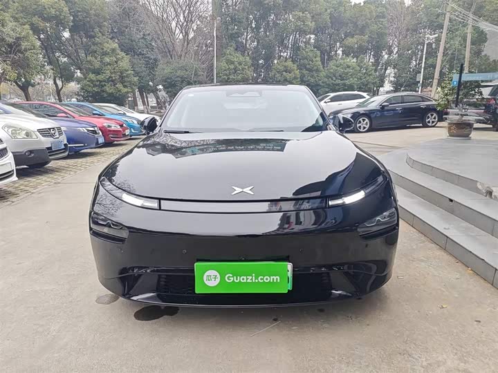 Фото 3 - XPeng P7