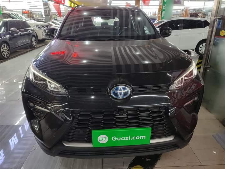 Фото 3 - Toyota Wildlander