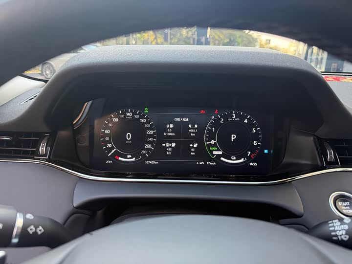 Фото 2 - Land Rover Range Rover Evoque L Hybrid