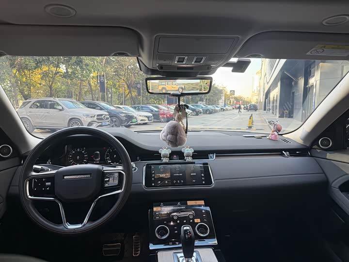 Фото 4 - Land Rover Range Rover Evoque L Hybrid