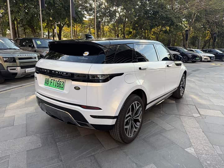 Фото 6 - Land Rover Range Rover Evoque L Hybrid
