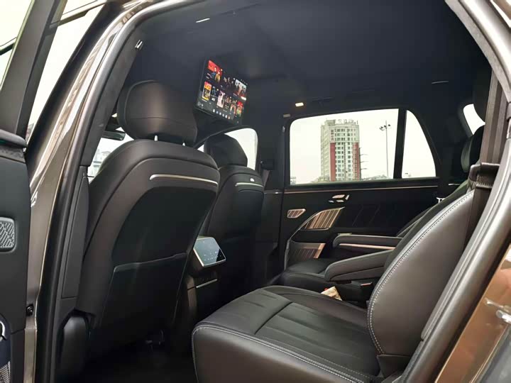 Фото 5 - Nio Onvo L90