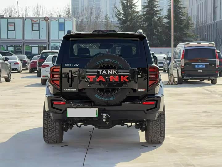 Фото 8 - Tank 400 Hybrid