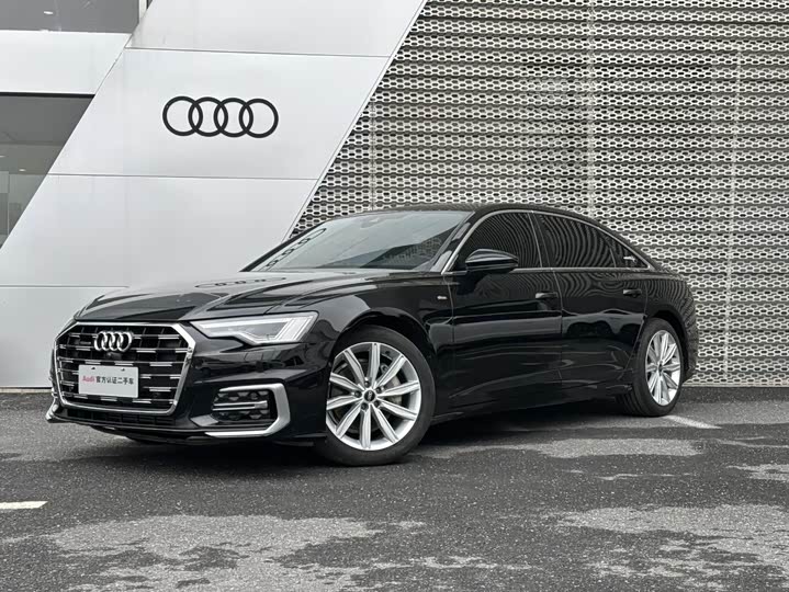 Фото 1 - Audi A6L
