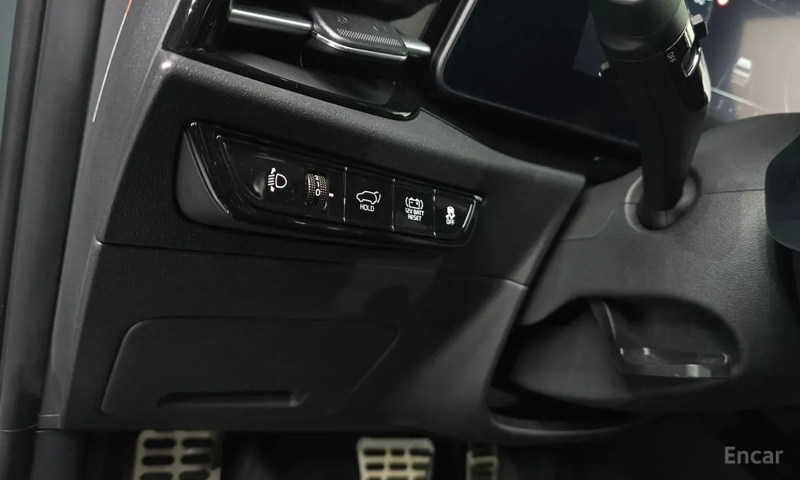 Фото 14 - Kia Niro