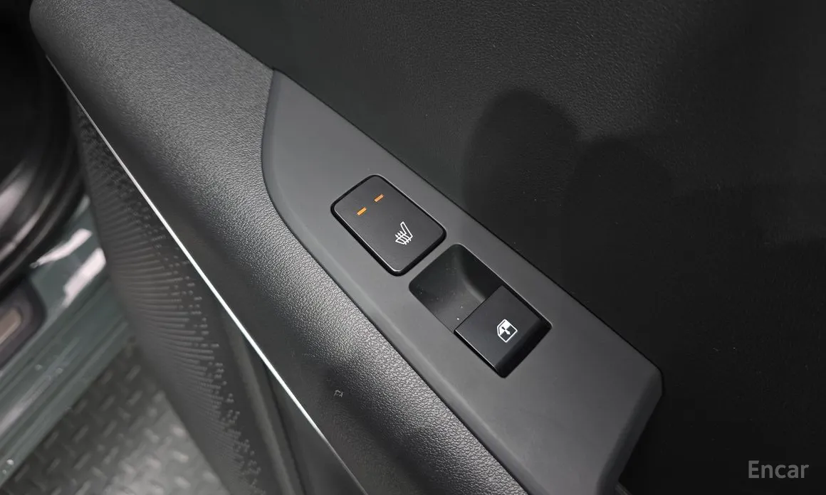 Фото 18 - Kia Niro