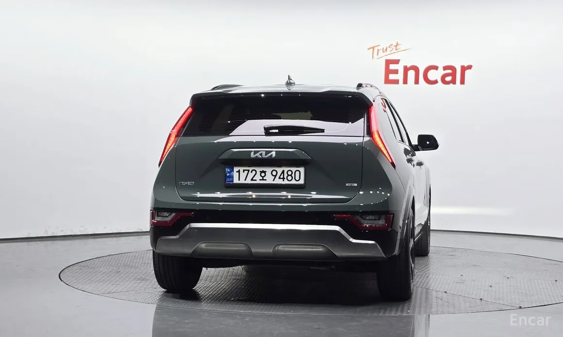 Фото 4 - Kia Niro