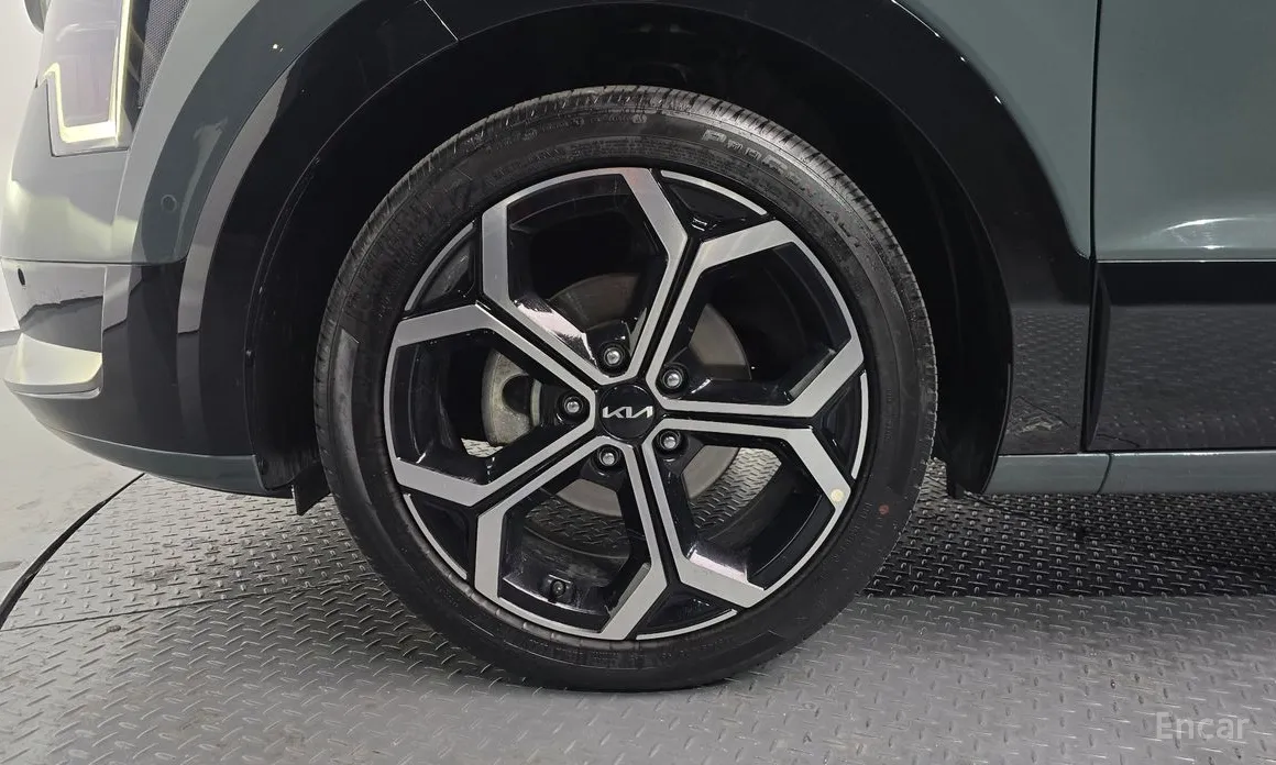 Фото 5 - Kia Niro