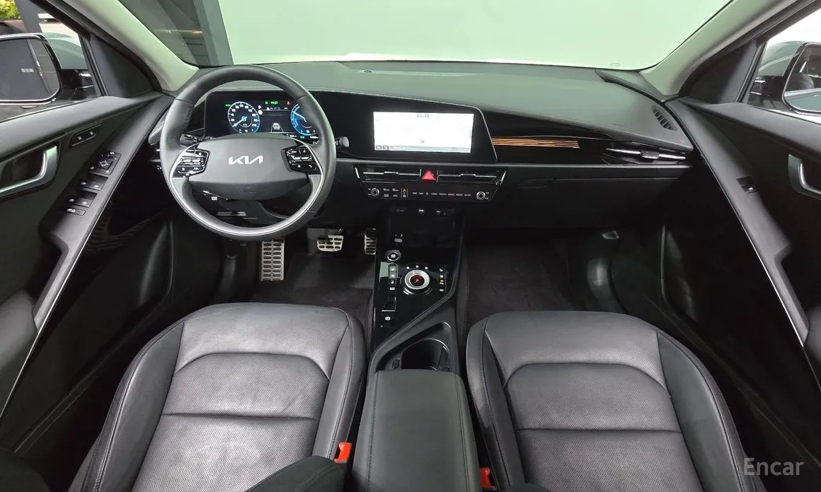 Фото 7 - Kia Niro