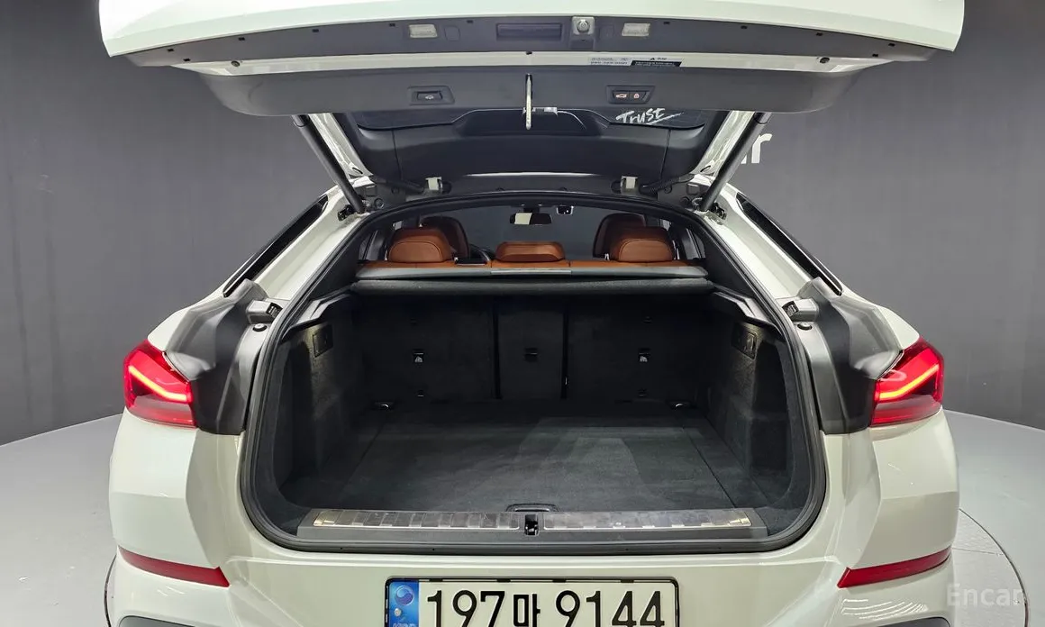 Фото 20 - BMW X6