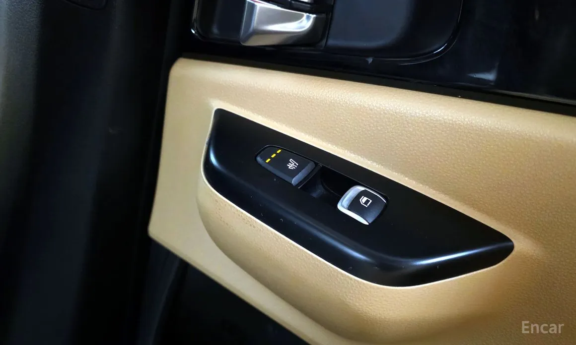 Фото 19 - Kia Carnival