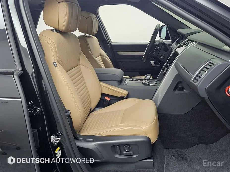 Фото 10 - Land Rover Discovery