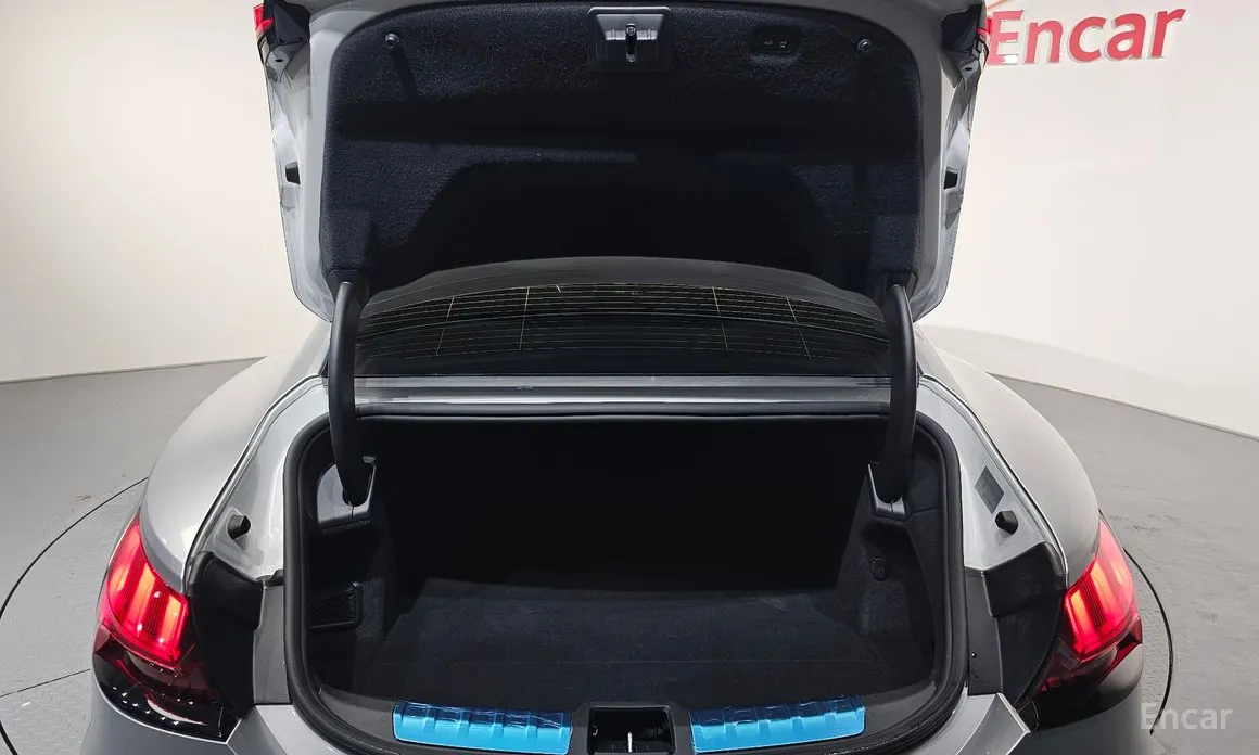 Фото 20 - Audi e-tron GT