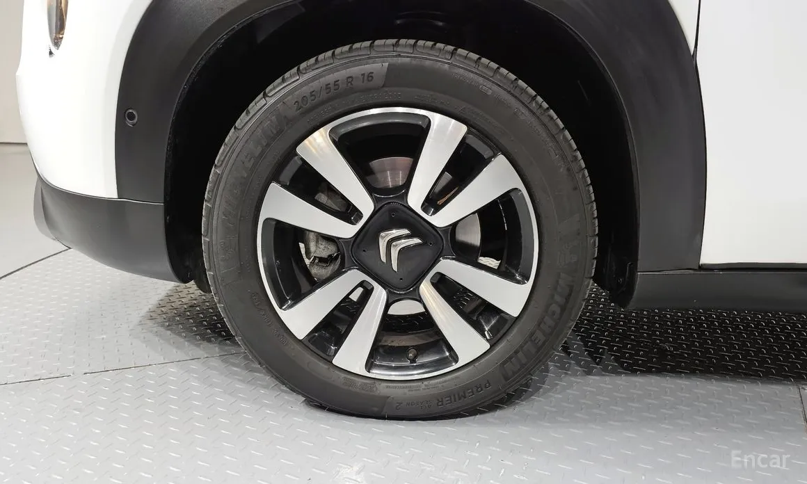 Фото 5 - Citroen C3 Aircross
