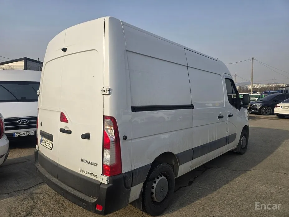 Фото 3 - Renault Master