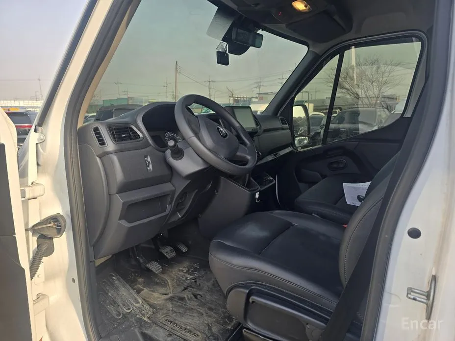 Фото 6 - Renault Master