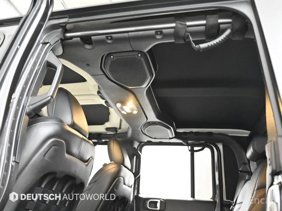 Фото 19 - Jeep Gladiator