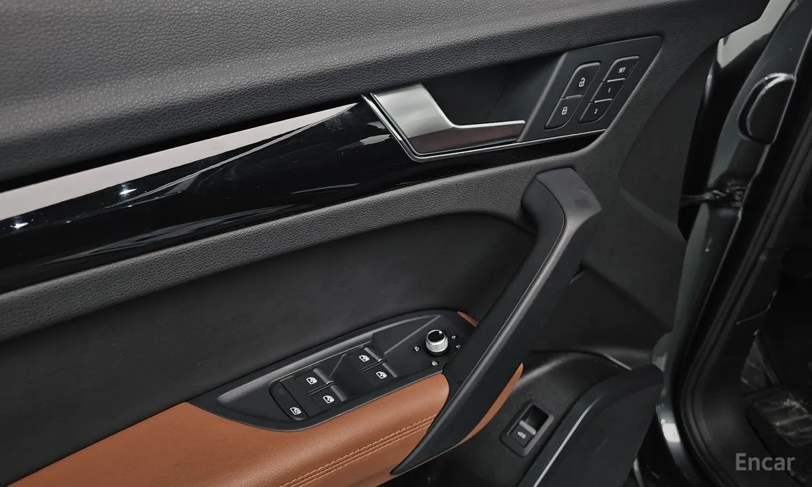 Фото 18 - Audi Q5