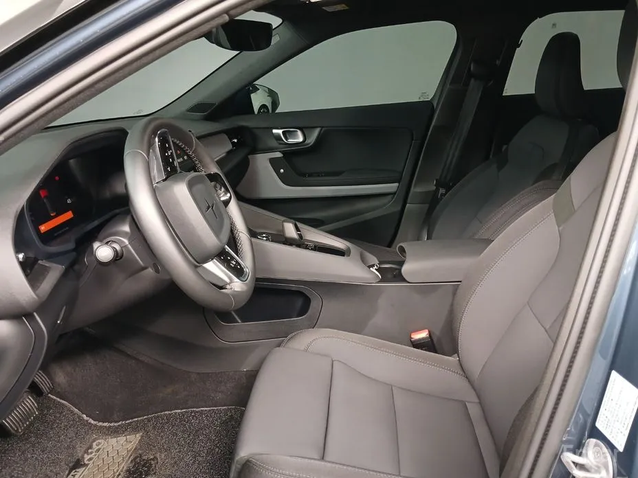 Фото 14 - Polestar 2