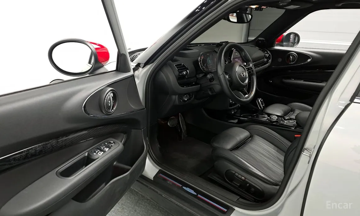 Фото 10 - Mini Clubman