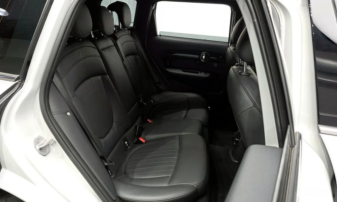 Фото 12 - Mini Clubman