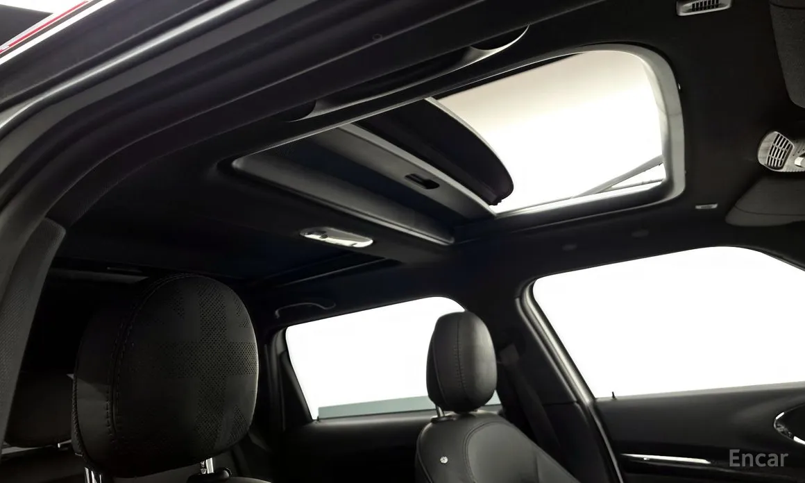 Фото 18 - Mini Clubman