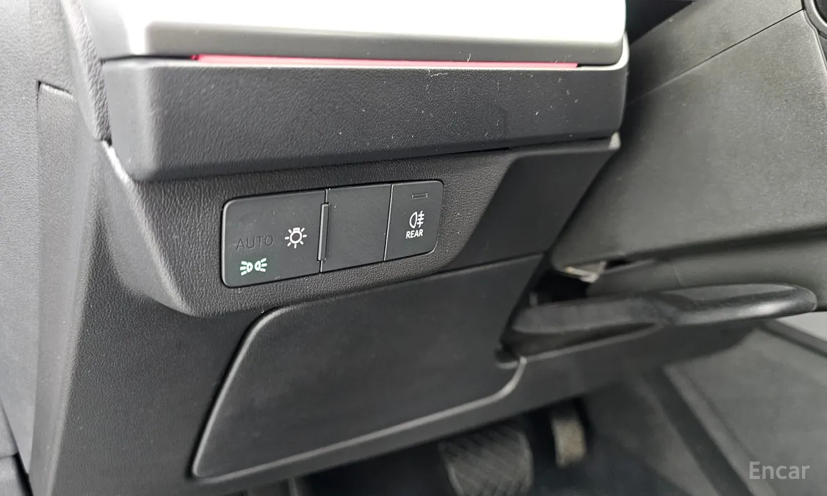 Фото 13 - Audi Q4 e-tron