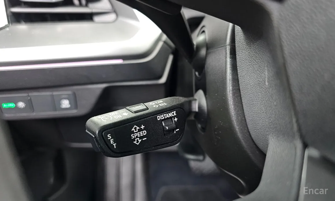 Фото 17 - Audi Q4 e-tron