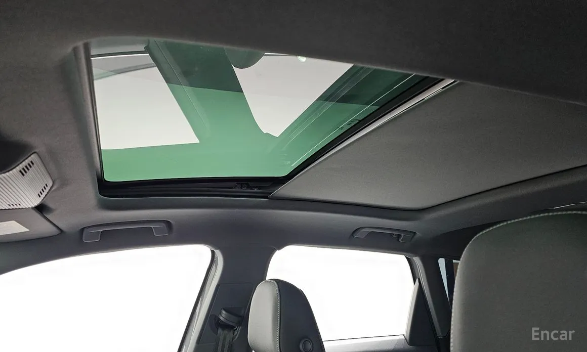 Фото 19 - Audi Q4 e-tron